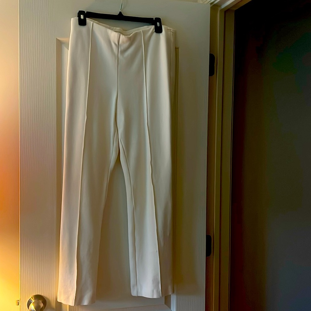 NWOT - Chico’s Cream Elastic Waist Pants - Size 2.5R